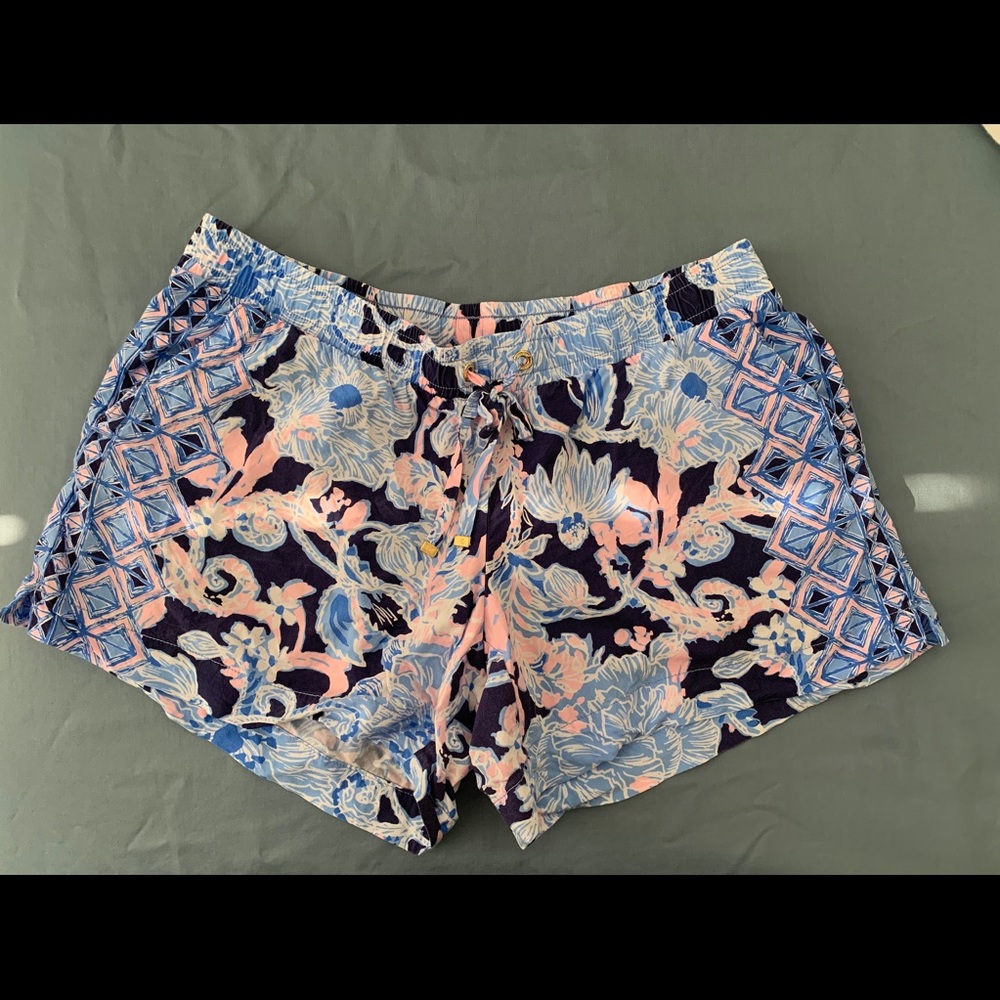 Lilly Pulitzer Katia Shorts- Bright Navy Amore (M)
